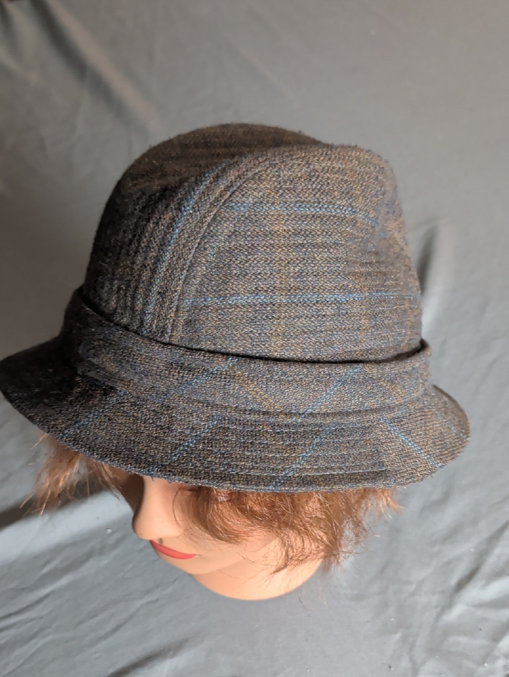 Country Gentleman Beige Striped Bucket Hat